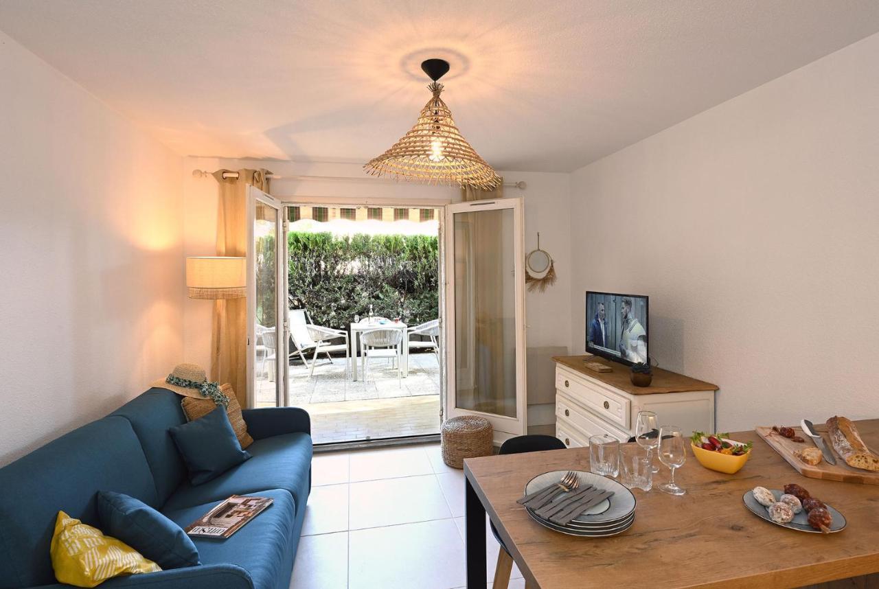 Charmant Studio 2A4 Pers Avec Jardin Et Place De Parking Situe A 5 Min A Pied De La Mer Бандоль Экстерьер фото